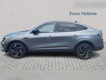 Used Renault Arkana 2024 for sale - 78937495: Photo