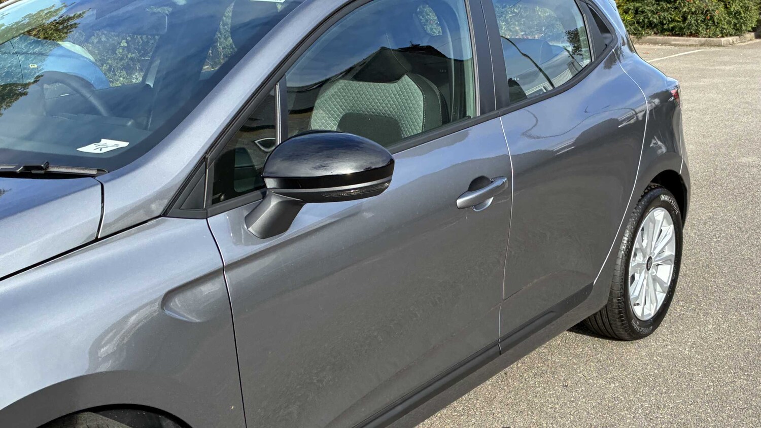 Used Renault Clio for sale - 77862475: Photo 12