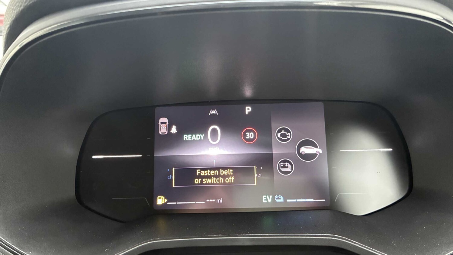 Used Renault Clio for sale - 77862475: Photo 28