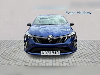 Used Renault Clio 2023 for sale - 79797643: Photo