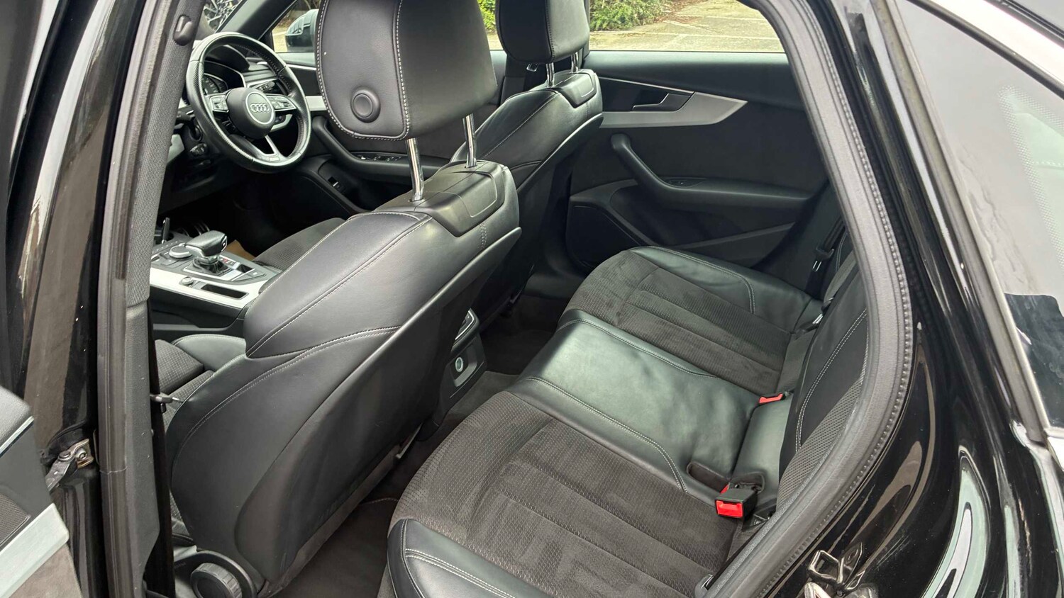 Used Audi A4 for sale - 77858475: Photo 25