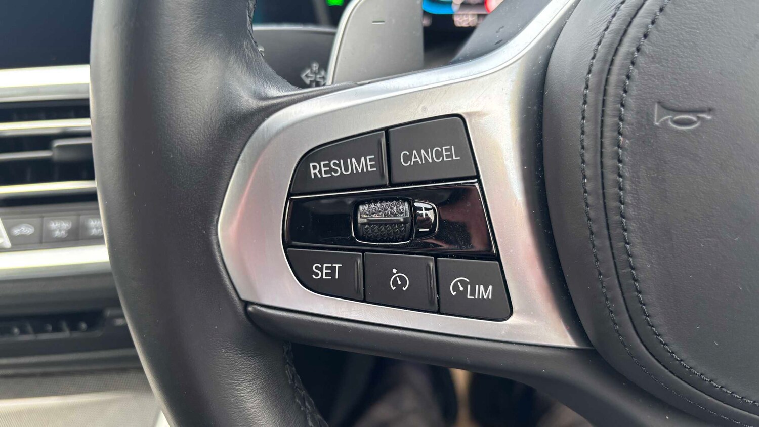 Used BMW 3 Series 2020 for sale - 77861302: Photo 32