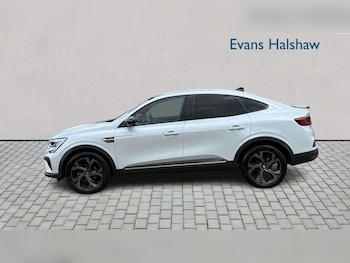 Used Renault Arkana 2023 for sale - 78625459: Photo