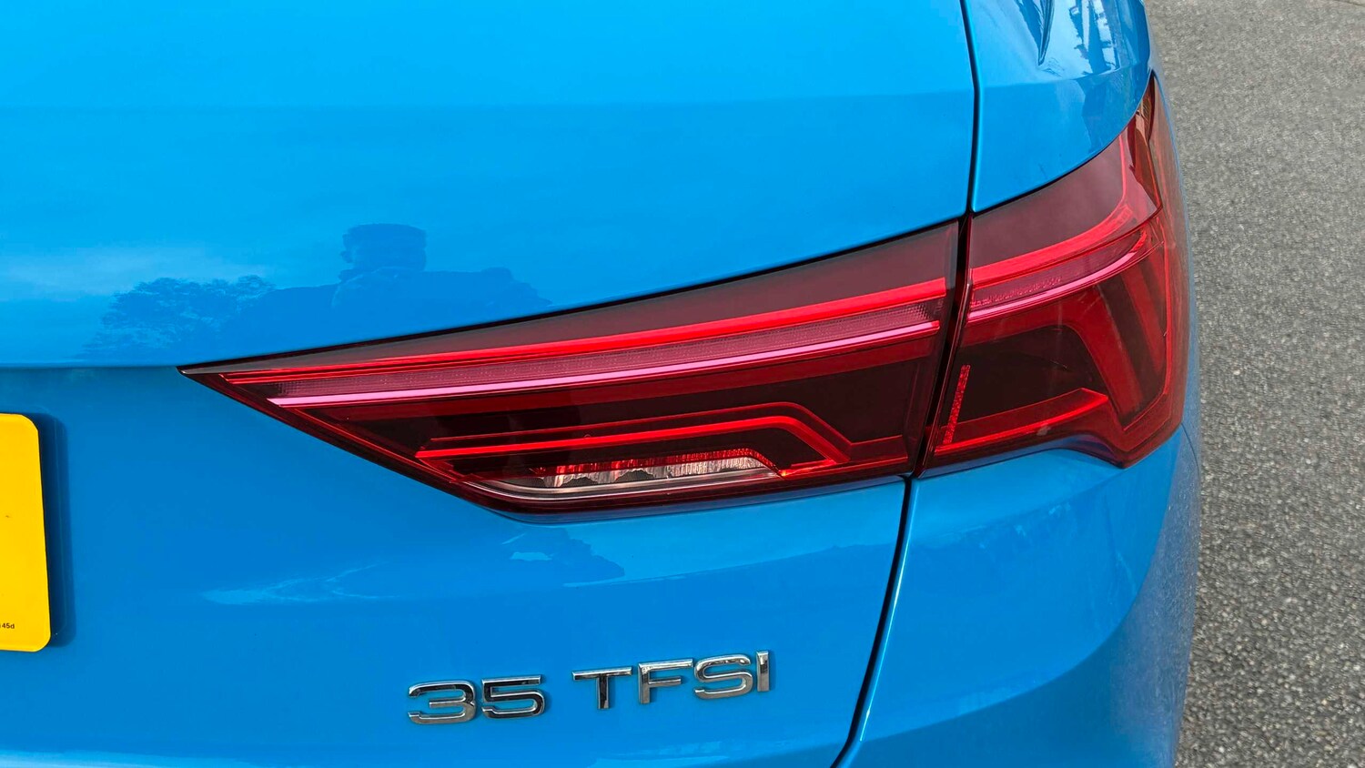 Used Audi Q3 2019 for sale - 77857345: Photo 15