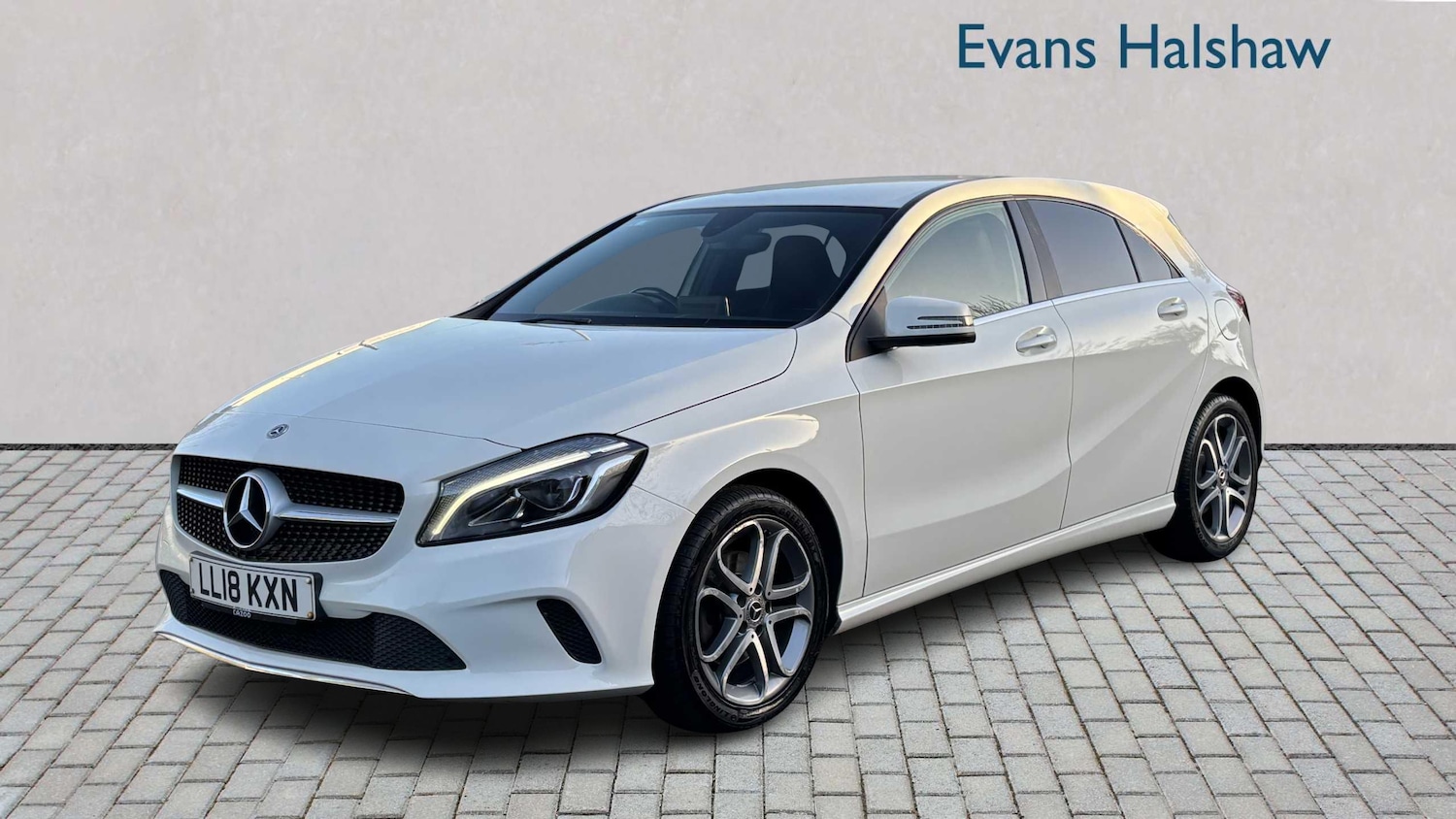Used Mercedes-Benz A-Class 2018 for sale - 77913630: Photo 3