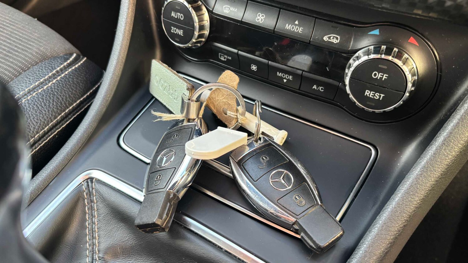 Used Mercedes-Benz A-Class 2018 for sale - 77913630: Photo 33