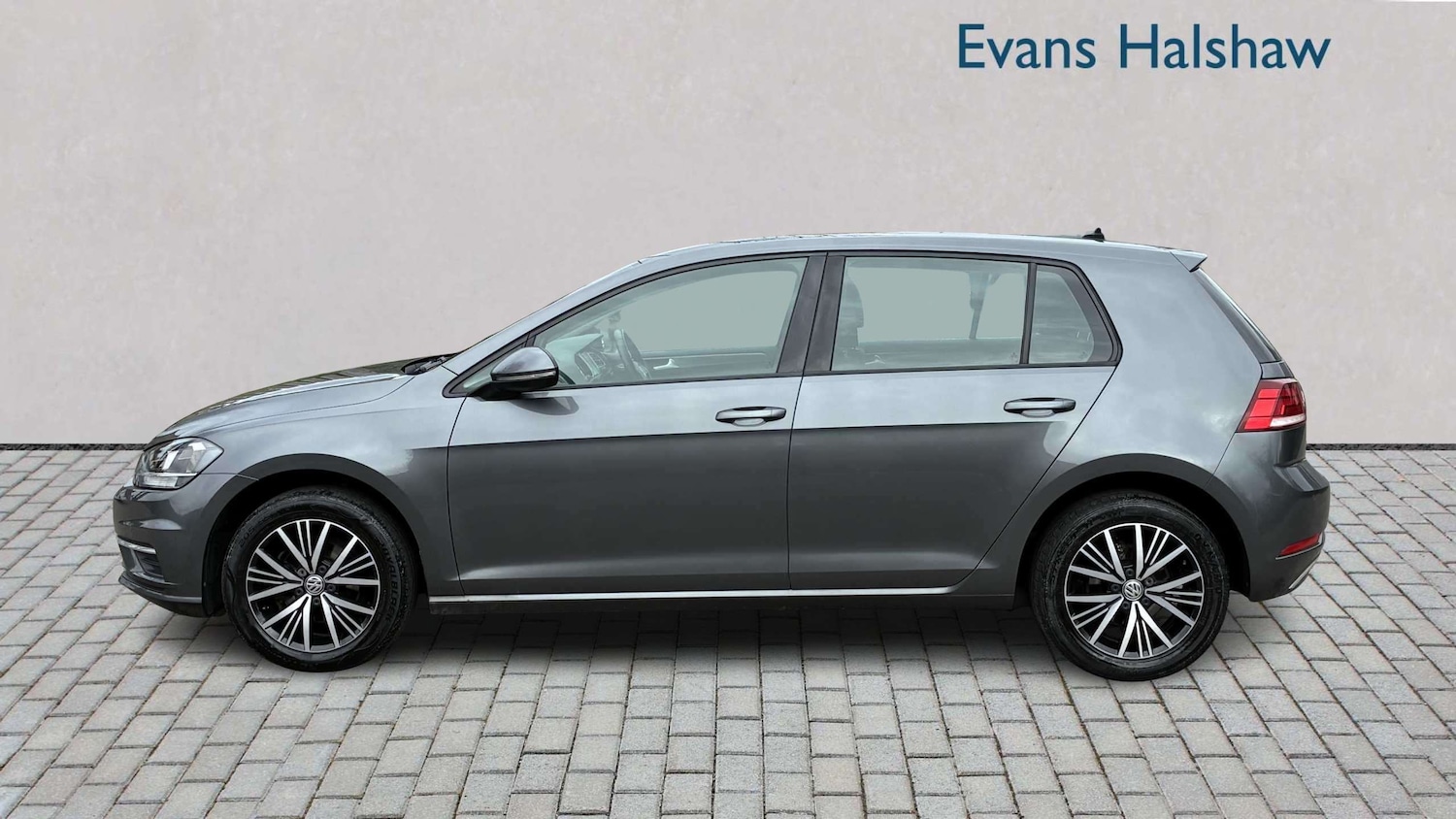 Used Volkswagen Golf 2018 for sale - 77913684: Photo 4