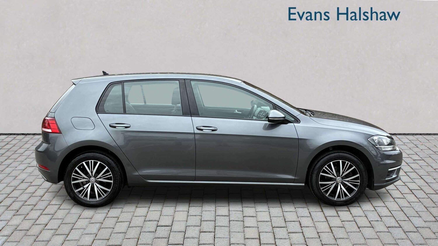 Used Volkswagen Golf 2018 for sale - 77913684: Photo 8