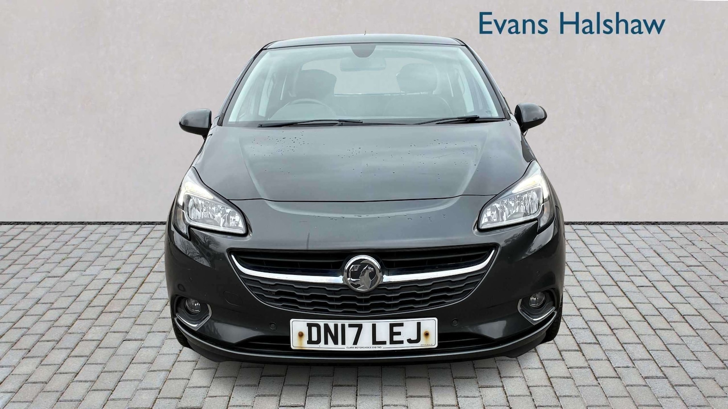 Used Vauxhall Corsa 2017 for sale - 77858601: Photo 2