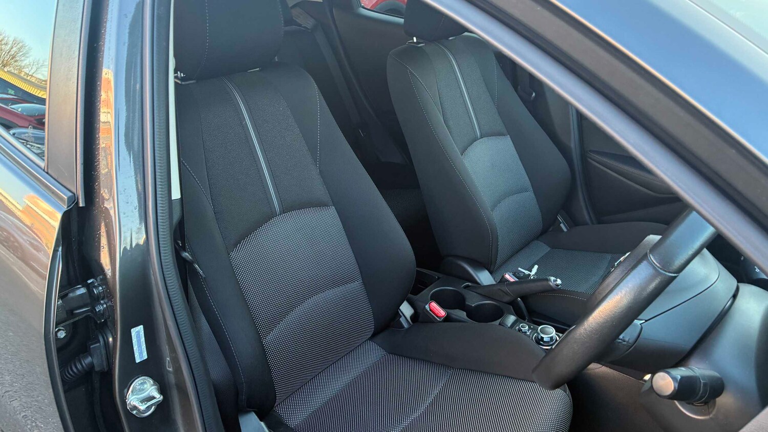 Used Mazda Mazda2 2019 for sale - 77995773: Photo 25