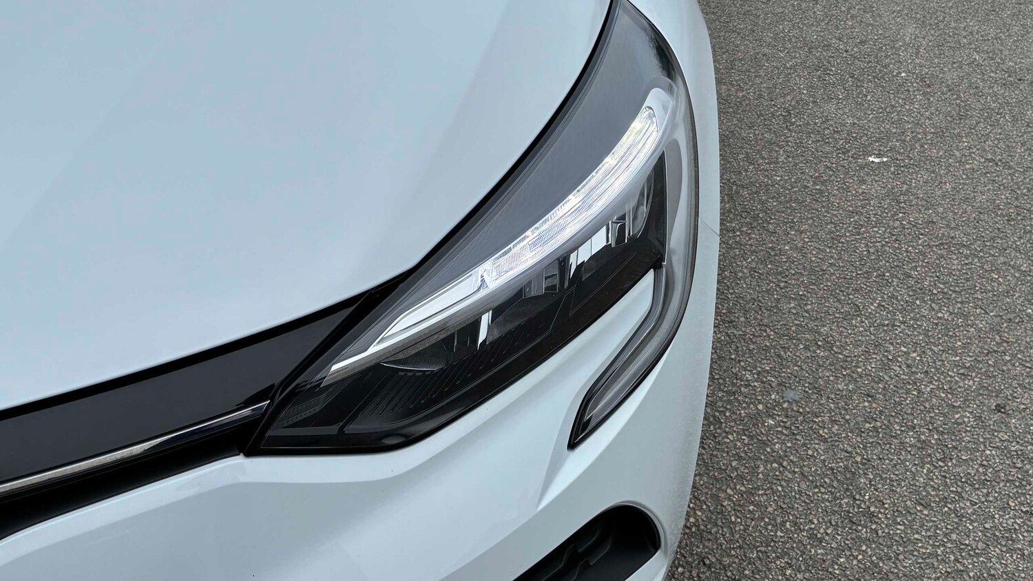 Used Renault Clio 2022 for sale - 77861524: Photo 11