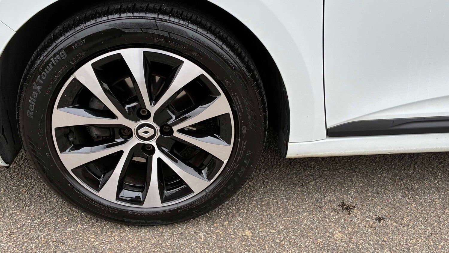 Used Renault Clio 2022 for sale - 77861524: Photo 20