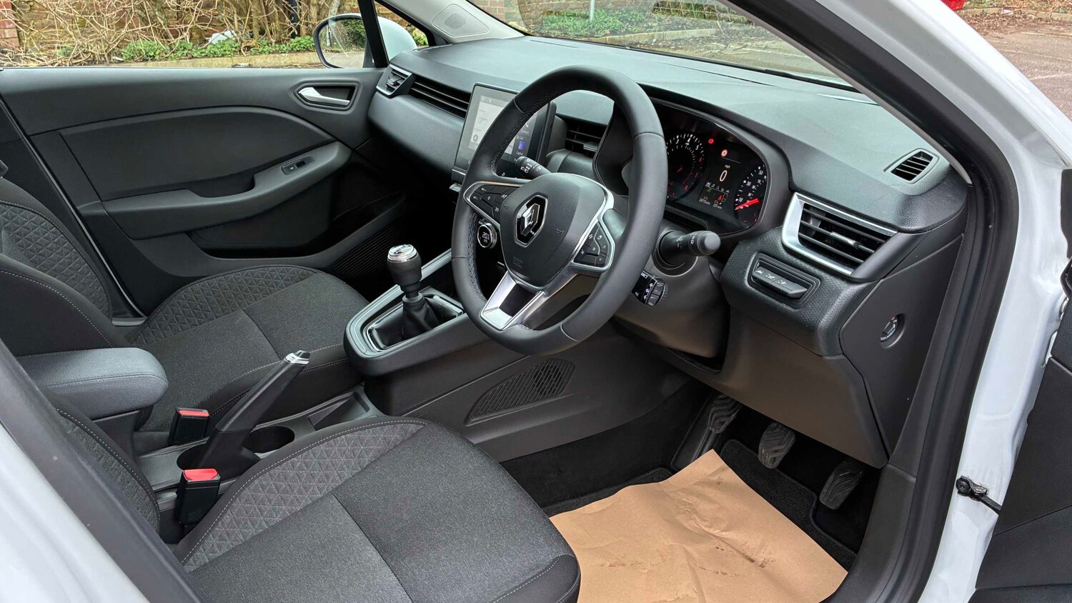 Used Renault Clio 2022 for sale - 77861524: Photo 26