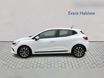 Used Renault Clio 2022 for sale - 77861524: Photo