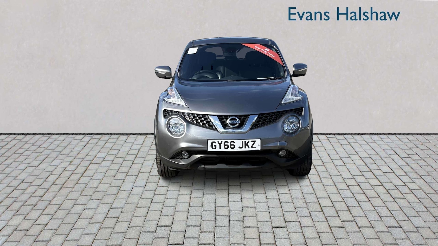 Used Nissan Juke 2017 for sale - 77995847: Photo 2