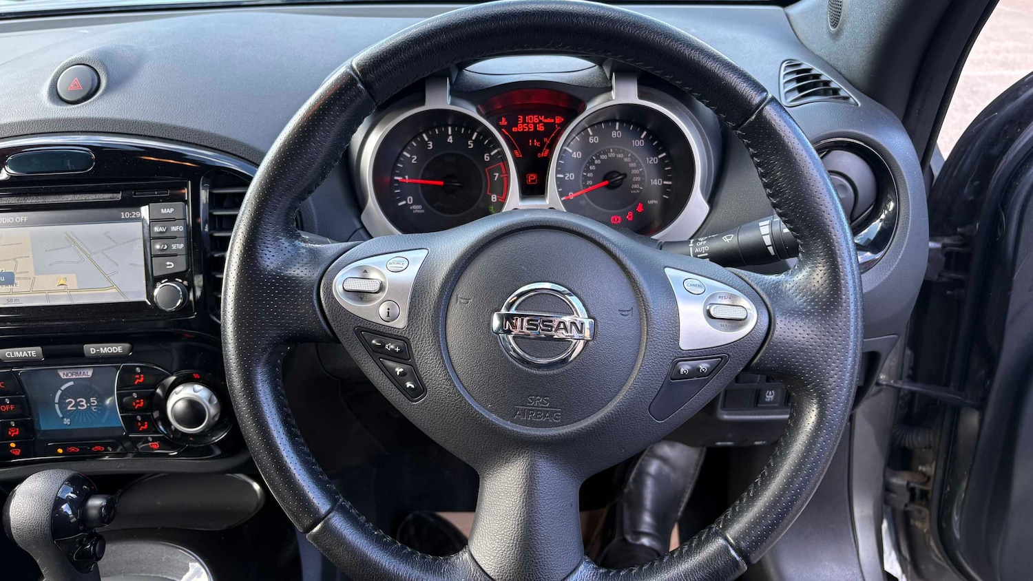 Used Nissan Juke 2017 for sale - 77995847: Photo 26