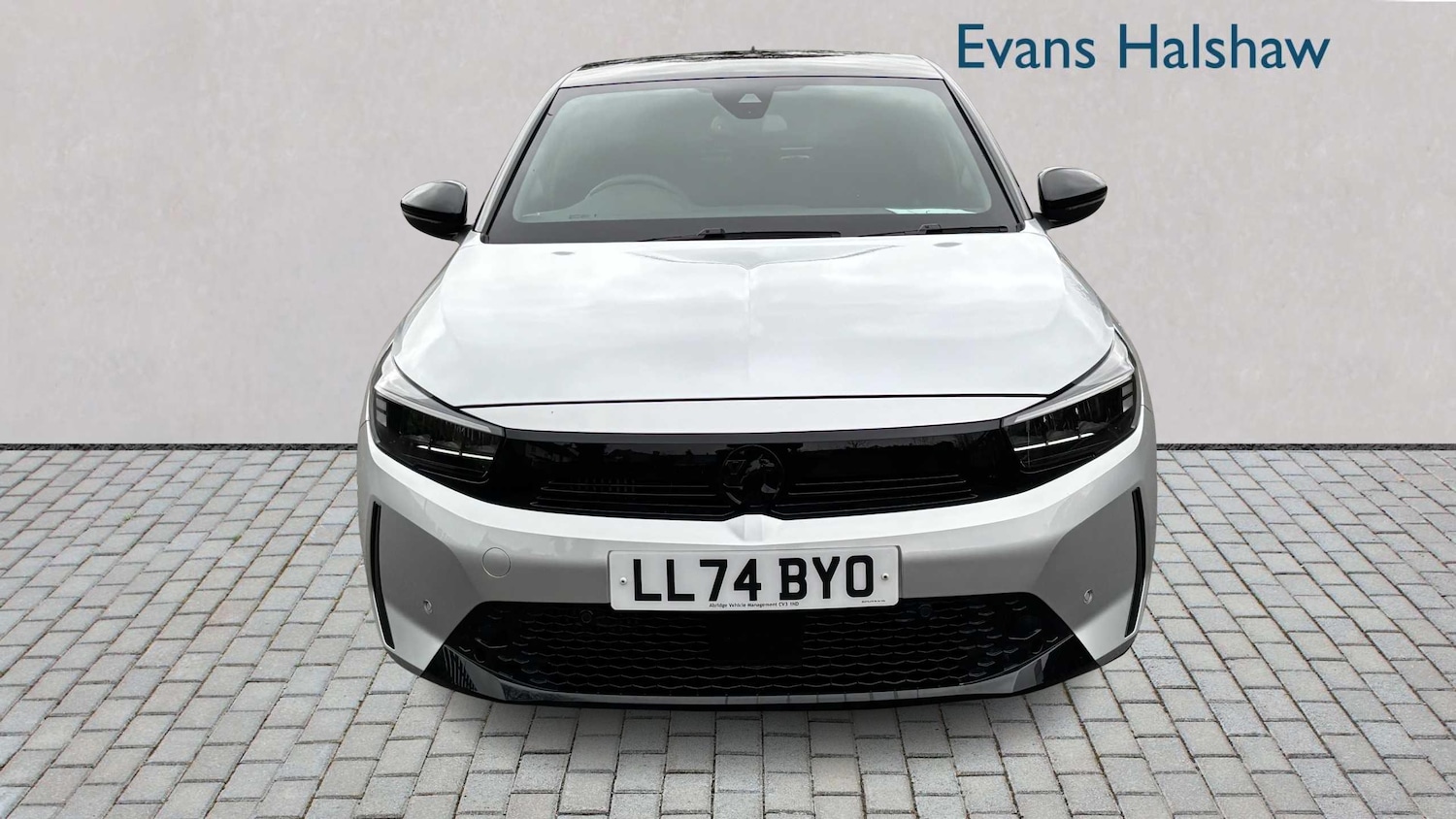 Used Vauxhall Corsa for sale - 77860210: Photo 2