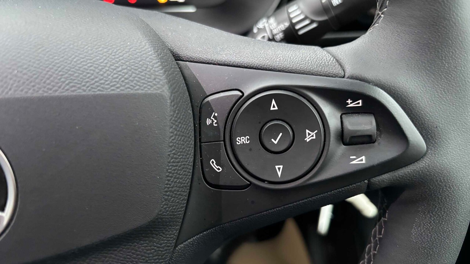 Used Vauxhall Corsa for sale - 77860210: Photo 28