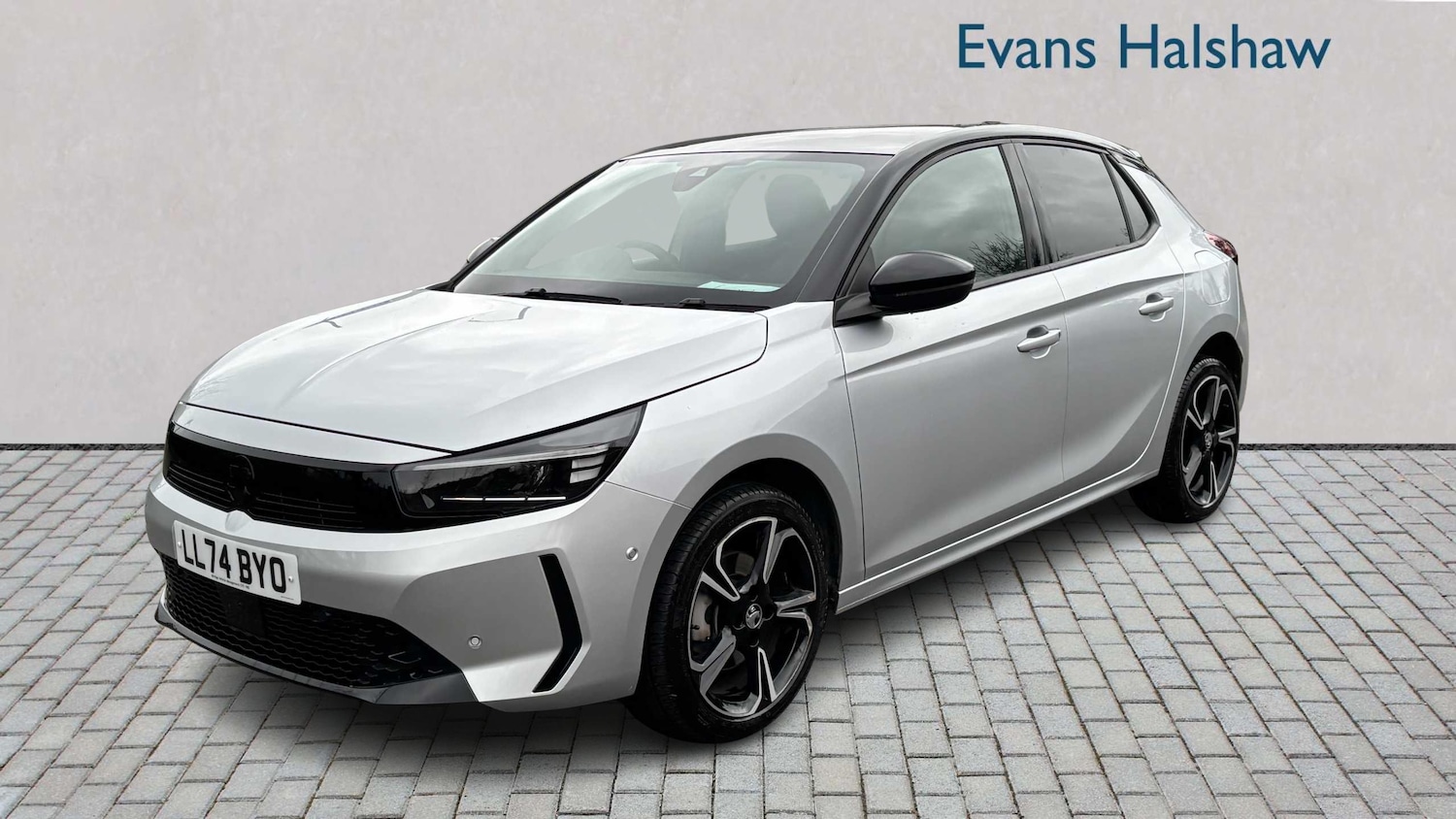 Used Vauxhall Corsa for sale - 77860210: Photo 3