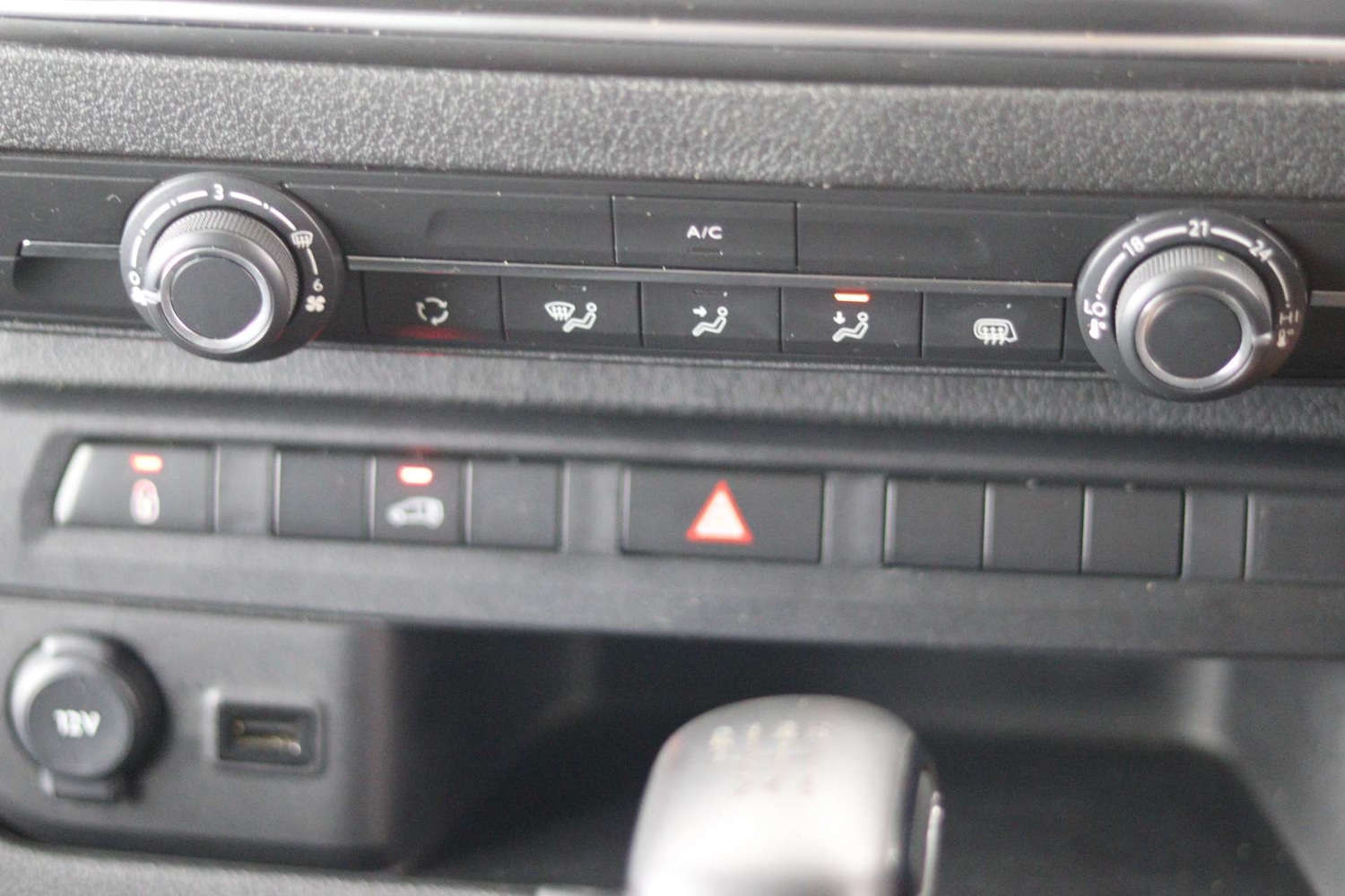 Used Vauxhall Vivaro 2021 for sale - 77022287: Photo 31