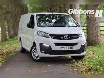 Vauxhall Vivaro feature image