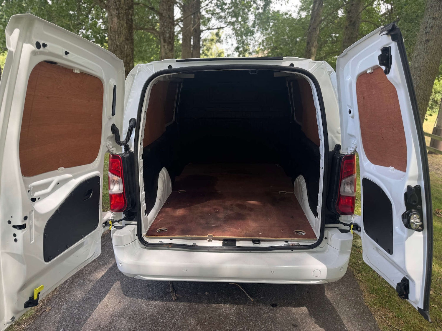 Used Vauxhall Combo 2020 for sale - 77022281: Photo 28