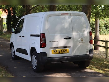 Used Peugeot Partner 2019 for sale - 77022304: Photo