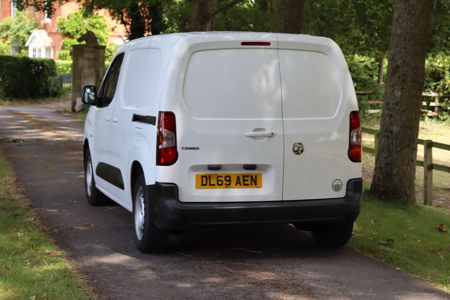 Used Vauxhall Combo 2019 for sale - 77504096: Photo 4