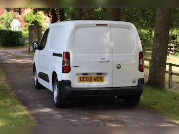 Used Vauxhall Combo 2019 for sale - 76921276: Photo
