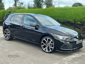 Volkswagen - Golf