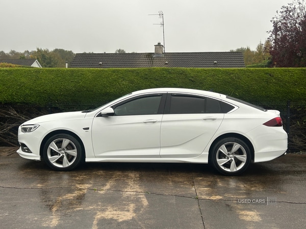 Used Vauxhall Insignia 2018 for sale - 76123240: Photo 11