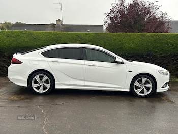 Used Vauxhall Insignia 2018 for sale - 76123240: Photo 4