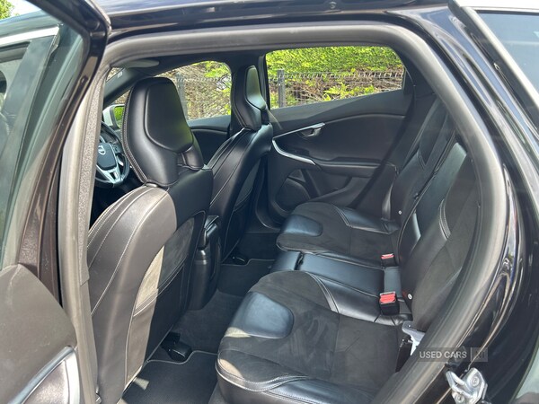 Used Volvo V40 2016 for sale - 74759164: Photo 16
