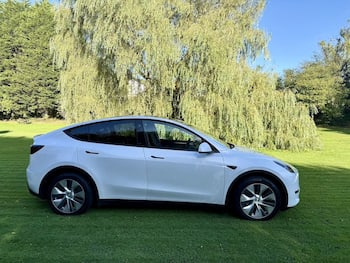 Used Tesla Model Y 2024 for sale - 79722913: Photo