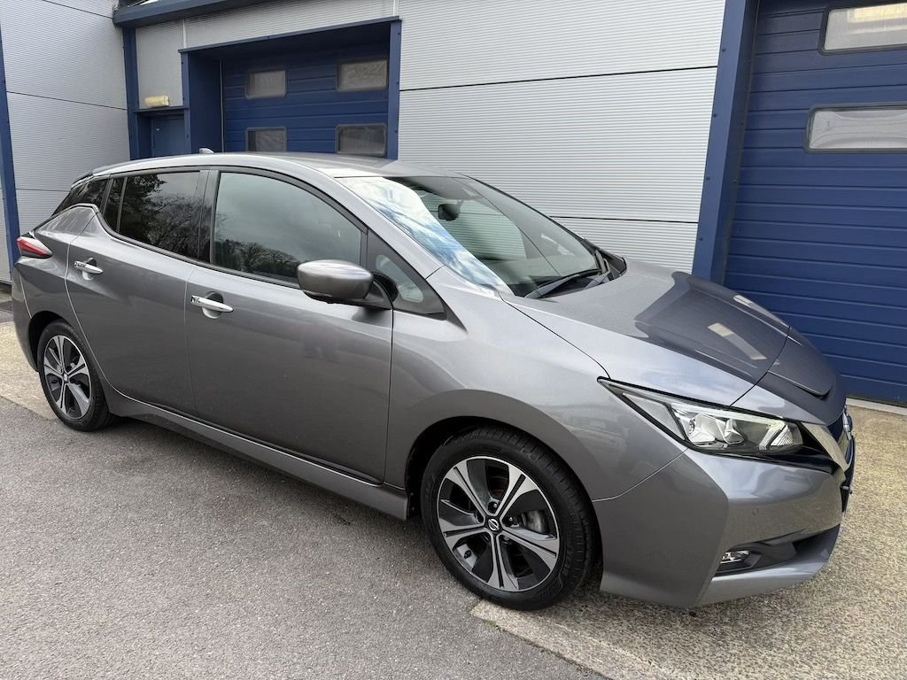 Used Nissan Leaf 2021 for sale - 77880274: Photo 2