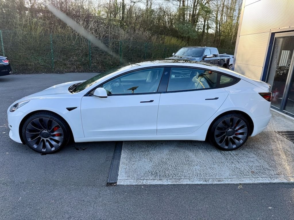 Used Tesla Model 3 2022 for sale - 77048762: Photo 5