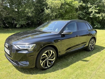 Used Audi e-tron 2023 for sale - 78689967: Photo