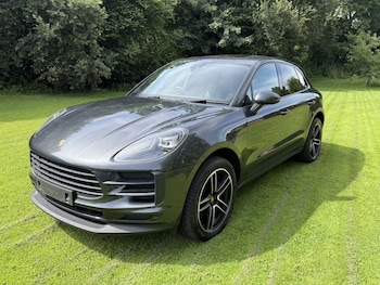 Used Porsche Macan 2020 for sale - 79260104: Photo
