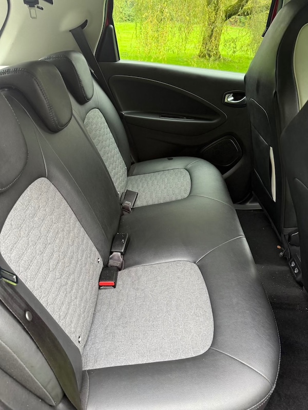 Used Renault Zoe 2021 for sale - 76335254: Photo 12