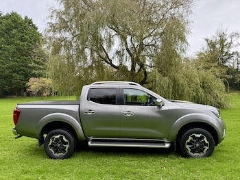 2021 (21) - 2.3 dCi Tekna Pickup Double Cab 4dr Diesel Manual 4WD Euro 6 (s/s) (190 ps)