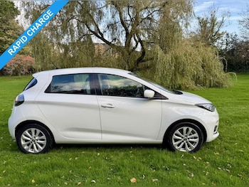 Used Renault Zoe 2021 for sale - 76400503: Photo