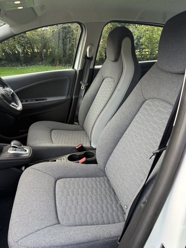 Used Renault Zoe 2021 for sale - 76400503: Photo 9