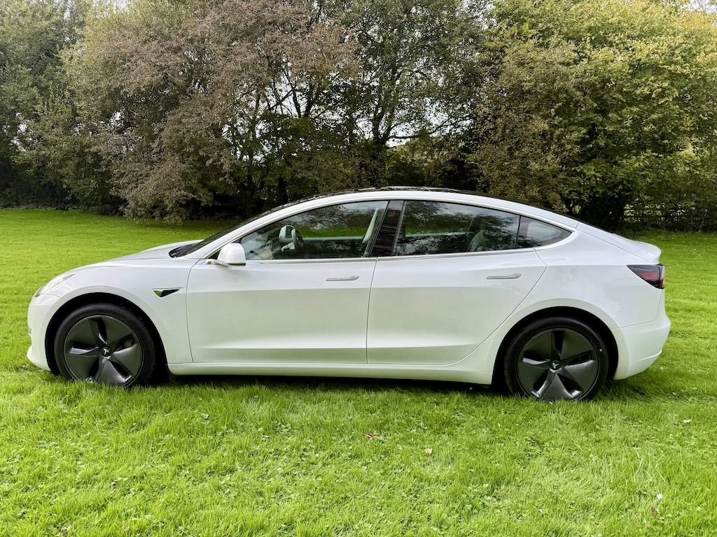 Used Tesla Model 3 2020 for sale - 76387142: Photo 5