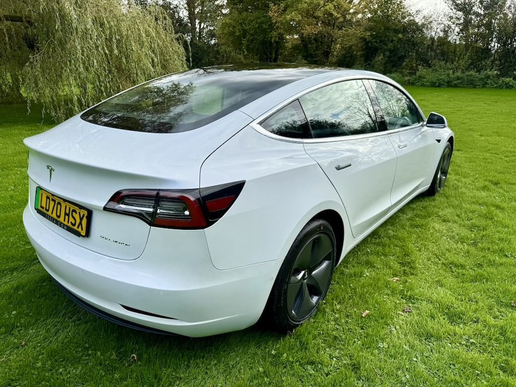 Used Tesla Model 3 2020 for sale - 76387142: Photo 8