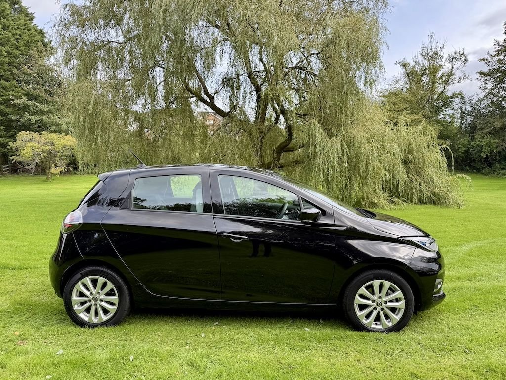 Used Renault Zoe 2022 for sale - 76387140: Photo 1