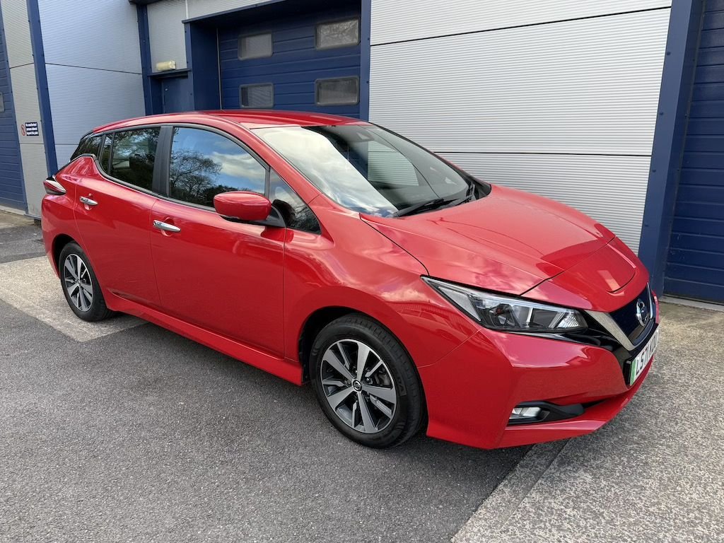 Used Nissan Leaf 2021 for sale - 78088432: Photo 2