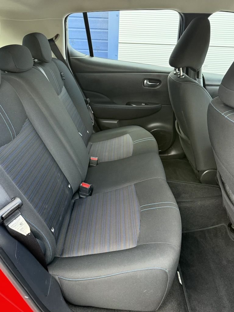 Used Nissan Leaf 2021 for sale - 78088432: Photo 9