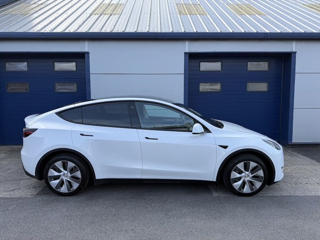 Used Tesla Model Y 2024 for sale - 78036434: Photo 1