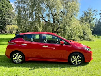 2020 (70) - 110kW Acenta 40kWh 5dr Auto [6.6kw Charger]