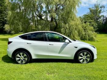 2022 (22) - Long Range AWD 5dr Auto